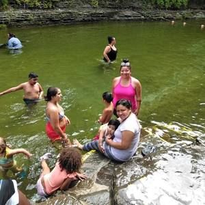 Meet your Posher, Melissa